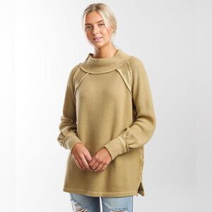 We The Free She’s A Keeper Knit Top 468